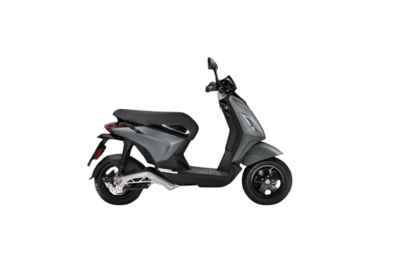 SCOOTER ELECTRIQUE PIAGGIO ONE GRIS 2025 A MARSEILLE