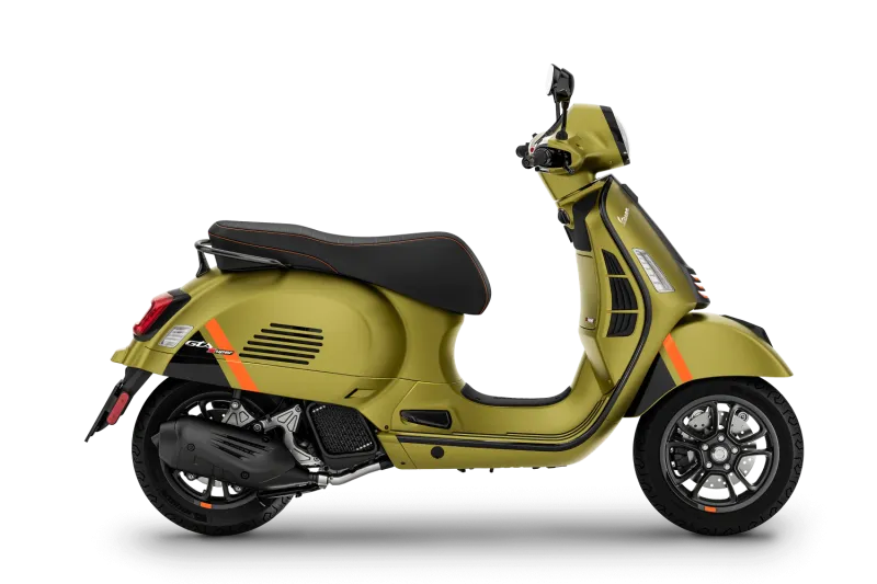 VESPA GTS SUPER SPORT 125 VERT NEUF GARANTIE DE 24 MOIS